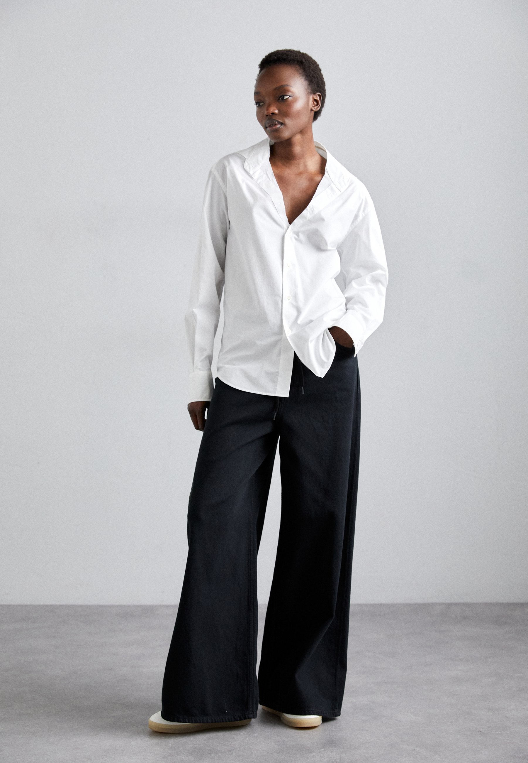 MM6 Maison Margiela PANTS 5 POCKETS - Jeans baggy - black/nero