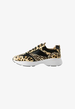 Next, Sneakers laag - animal