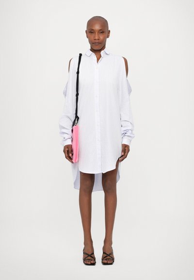Henrik Vibskov NEW BUMBLE SHIRTDRESS - Abito a camicia - white