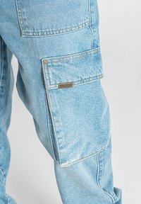 Jeans Relaxed Fit - light blue