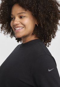 Nike Performance ONE TOP - Sudadera - black