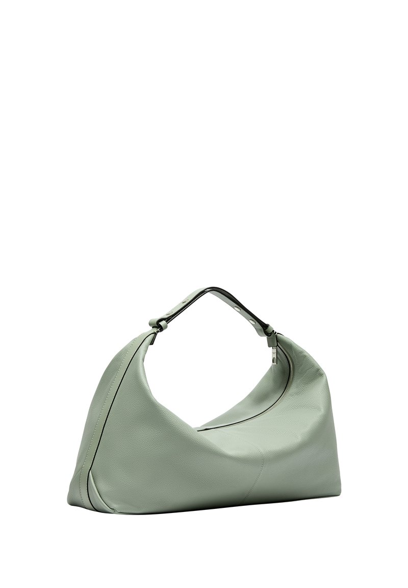 Grüne Lederhandtasche mit einem geschwungenen, asymmetrischen Design. Verfügt über einen langen Riemen und eine subtile Textur, mit einem oberen Reißverschluss und kontrastierenden Verzierungen.