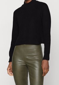 Even&Odd Tall Maglione - black