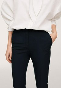 Mango Kalhoty - dark blue