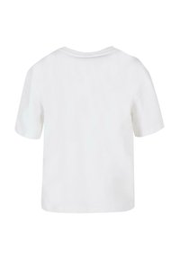 Hvid kortærmet T-shirt lavet af bomuld, med en rund halsudskæring og en afslappet pasform uden synlige design eller detaljer på ryggen.