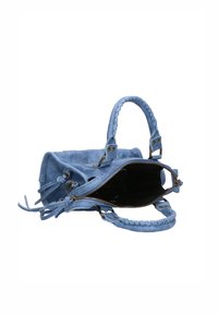 Borsa in suede blu con manici intrecciati e hardware dorato. L'interno è nero e presenta una chiusura con zip per una sicurezza ottimale.