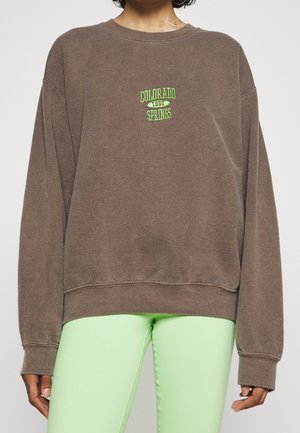 Sweater - brown