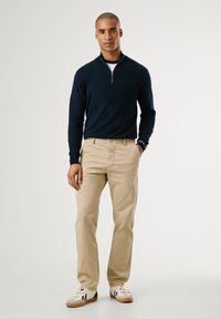 Pepe Jeans Chino hlače - stone beige