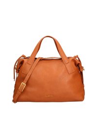 Borsa in pelle arancione con una texture a ciottoli, dotata di due manici superiori, una tracolla rimovibile e un accento del logo dorato.