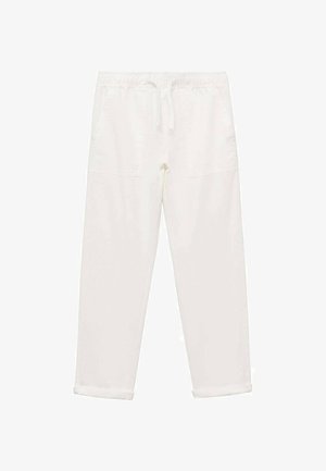 Pantalons en coton blancs avec une taille élastique et un cordon de serrage, dotés de deux poches avant et de bas de jambes retroussés à la cheville.