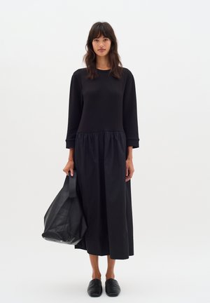 MIRA - Jerseykleid - black