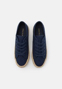 Anna Field Sapatos casuais com atacadores - dark blue