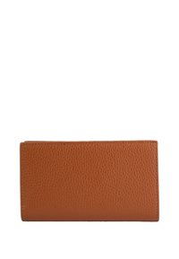 Portafoglio in pelle marrone con superficie texture, forma rettangolare e bordi cuciti, privo di hardware visibile o decorazioni.