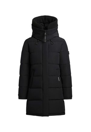 Zwarte pufferjas met een hoge kraag en ritssluiting. Bevat horizontaal gestikte secties en twee zijzakken. Zachte, gewatteerde binnenvoering.