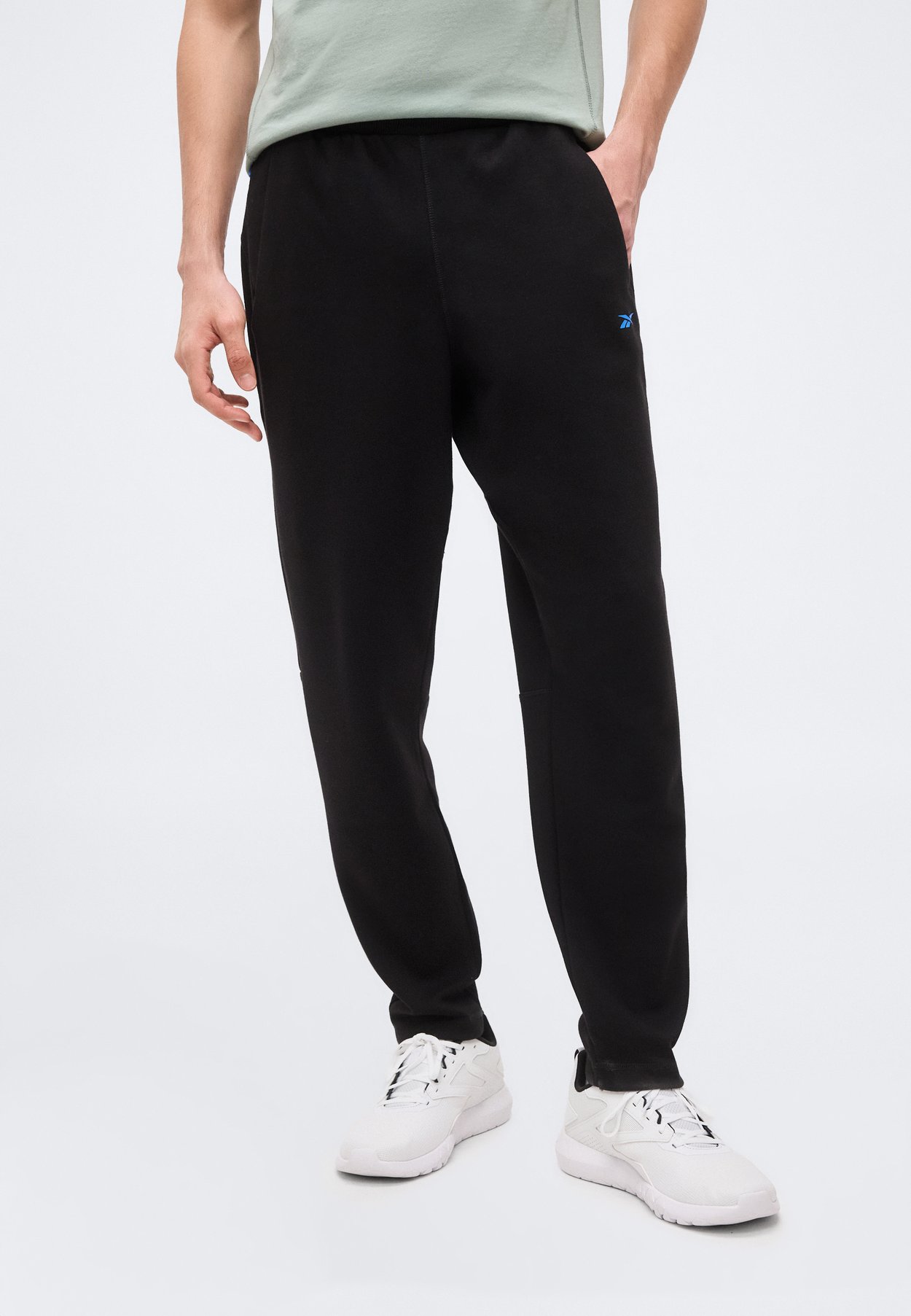 ATHLETE PANTS