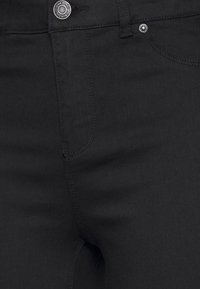 Vero Moda Tall HOT SEVEN  - Calças de ganga de corte skinny - black