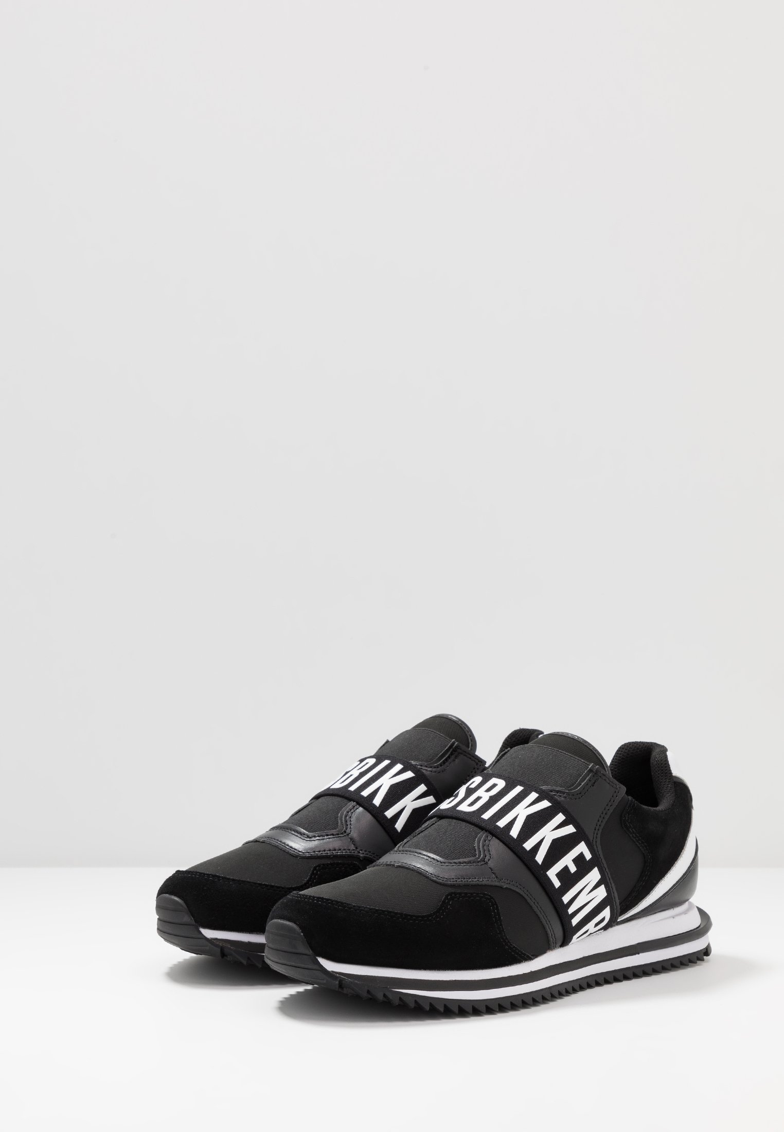 Bikkembergs HALED Slippers blackwhitesvart Zalando.no Bikkembergs GREGG Joggesko blackwhite Zalando.no