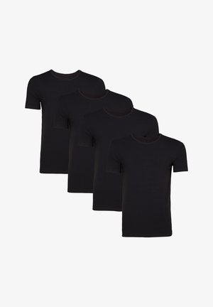 Set de patru tricouri cu mânecă scurtă, de culoare neagră, confecționate dintr-un material moale, cu guler rotund și un design simplu, fără motive.