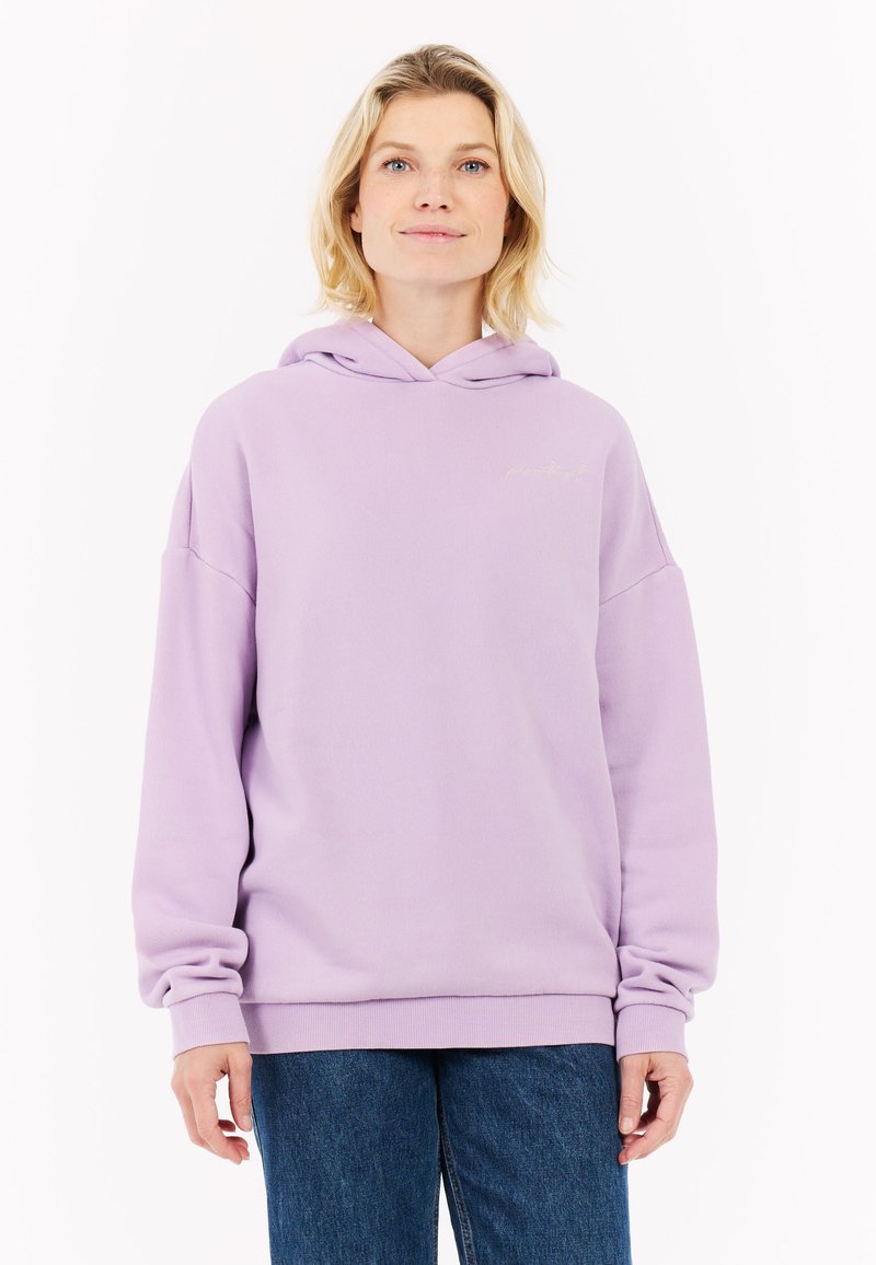 Lavendel pullover hoodie van zachte stof met een losse pasvorm, voorzien van een buidelzak en geribde manchetten. Subtiele logodetail op de borst.