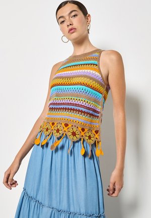 COLOURFUL STRIPE TASSEL  - Top - brown