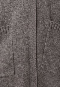 ONLY Tall ONLLESLY OPEN CARDIGAN - Strickjacke - chocolate torte