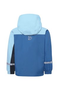 Blå och ljusblå huppjacka med elastiska muddar och reflexdetaljer. Slät textur med en sportig, färgblockerad design.