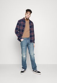 Samsøe Samsøe KRONOS - T-shirt básica - humus/emperador