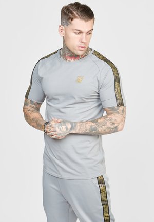 TAPED LOGO - Print T-shirt - grey
