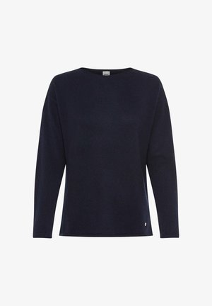 Mørkeblå sweater med lange ærmer, rund halsudskæring og et lille metal logo nederst til venstre.