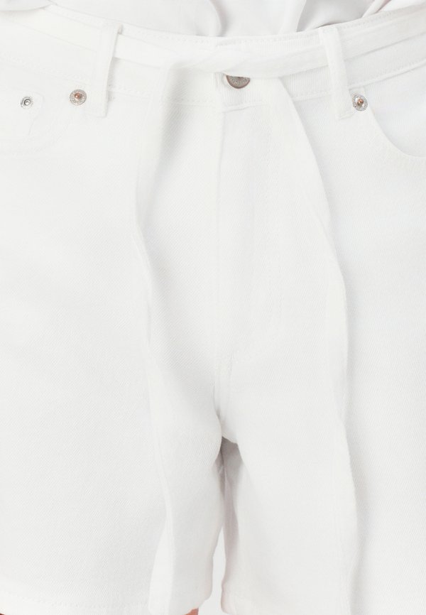 ONLGIANNA BELTED - Denim shorts3