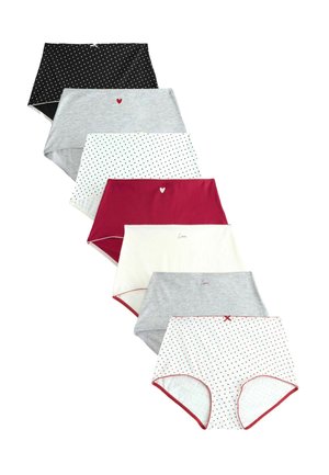 Siedem damskich bawełnianych majtek z wysokim stanem w kolorach czarnym, szarym, białym i czerwonym, z małymi wzorami serc i detalami z napisem „love”.