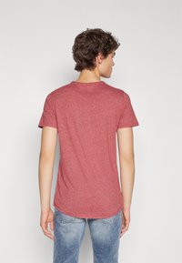 Tommy Jeans JASPE C NECK  - Pamata T-krekls - regatta red