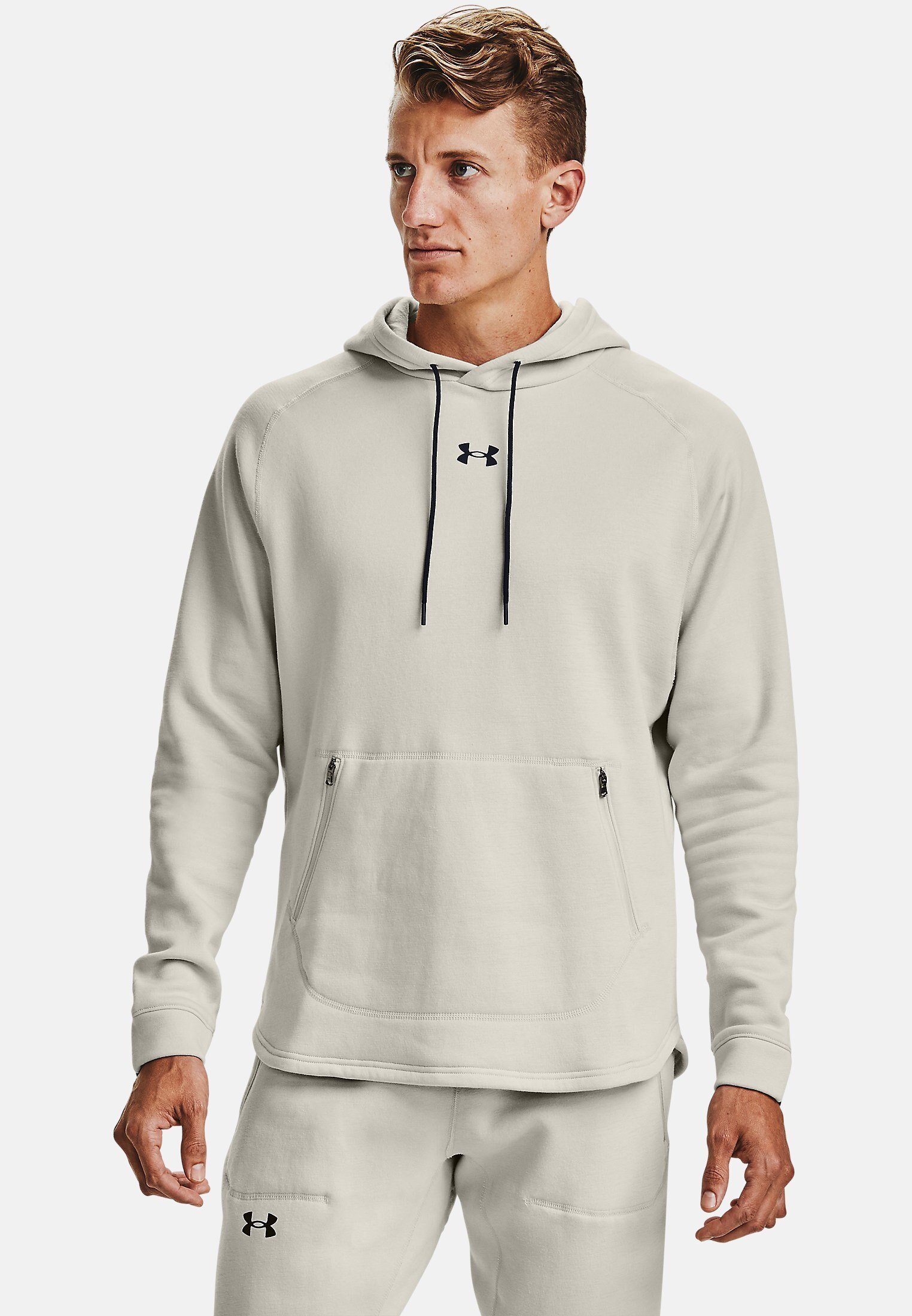 white under armour hoodie