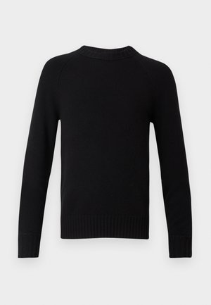 Sort sweater lavet af et blødt strikket stof, med rund hals, lange ærmer, samt ribbede manchetter og kant. Ingen synlige mønstre eller hardware.