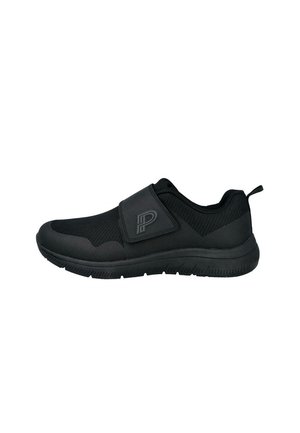 Zapatilla deportiva negra con cinta ajustable de velcro, parte superior de malla transpirable y suela texturizada mostrada de perfil.
