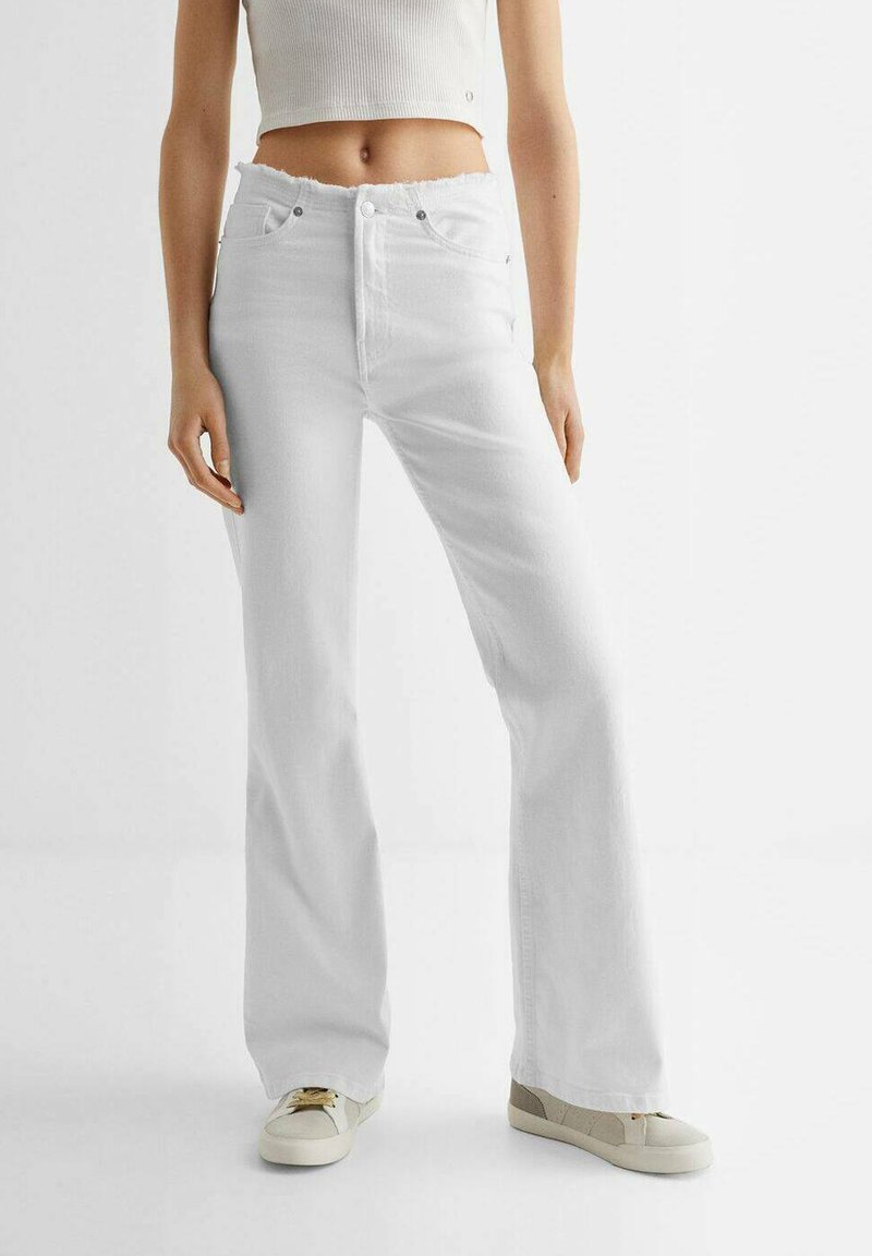 Mango Kids MIDFLAW Flared Jeans cremeweiß/offwhite Zalando.de