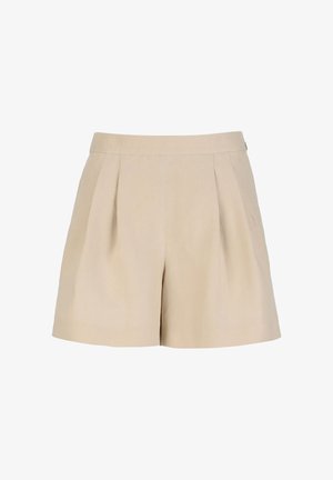 Beige Shorts mit hoher Taille, vorderen Falten, einem glatten Bund und einer maßgeschneiderten Passform, dargestellt auf weißem Hintergrund.