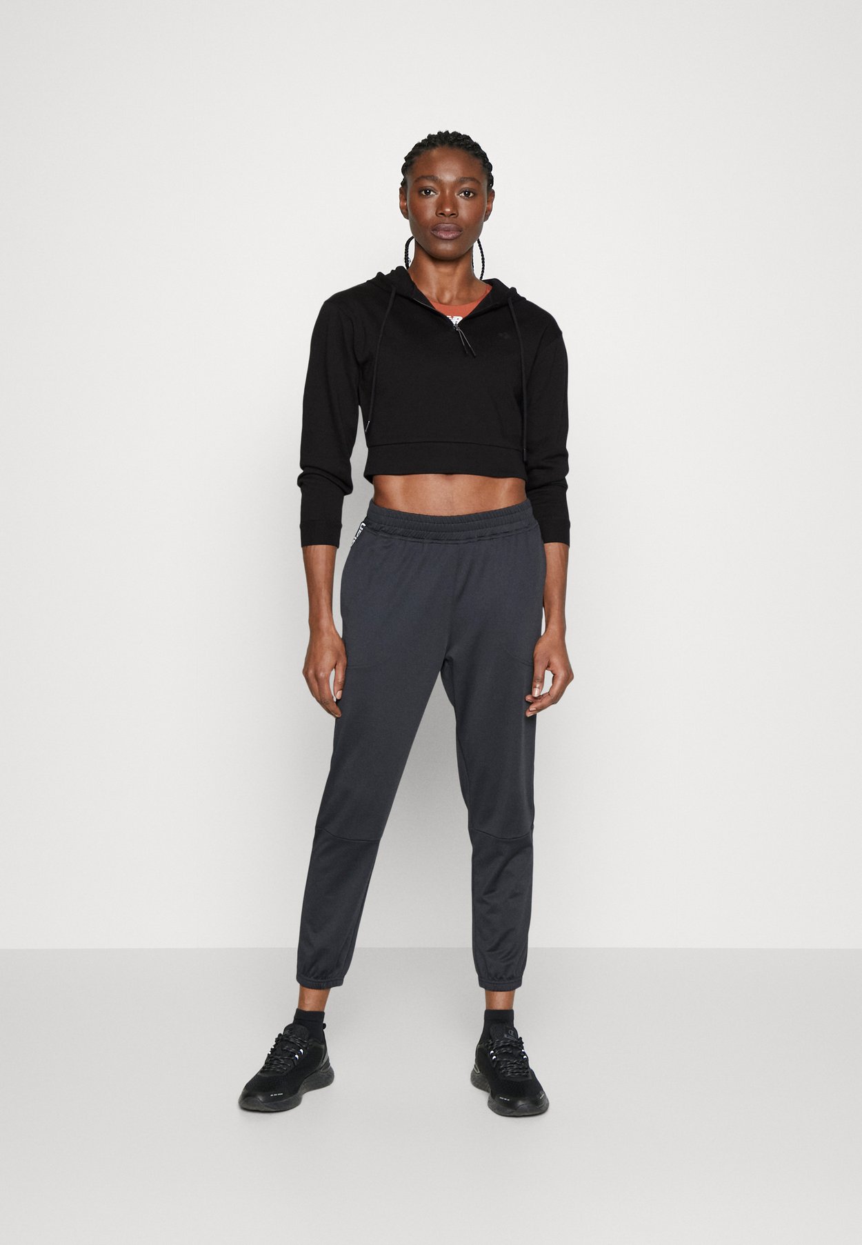 Kapuzenpullover