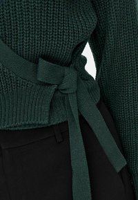 ONLY Neuletakki - green
