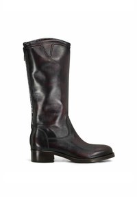 Stivale in pelle nera alto fino al ginocchio con finitura liscia, bordo superiore curvo, cerniera laterale e tacco basso a blocco. Sottile lucentezza e dettagli di cucitura.