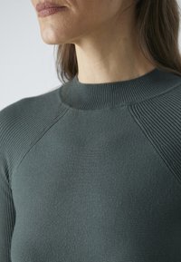 Max Mara Leisure PIREO - Haljina s naramenicama - verde scuro