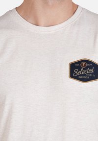 Ruckfield T-shirt imprimé - écru