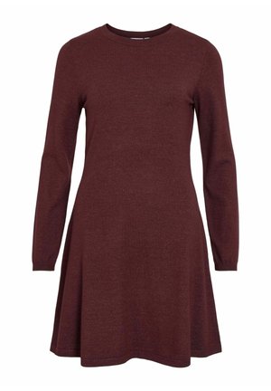 Robe longue bourgogne à manches longues avec un corsage ajusté et une jupe évasée, fabriquée en matériau tricot doux avec un décolleté rond.