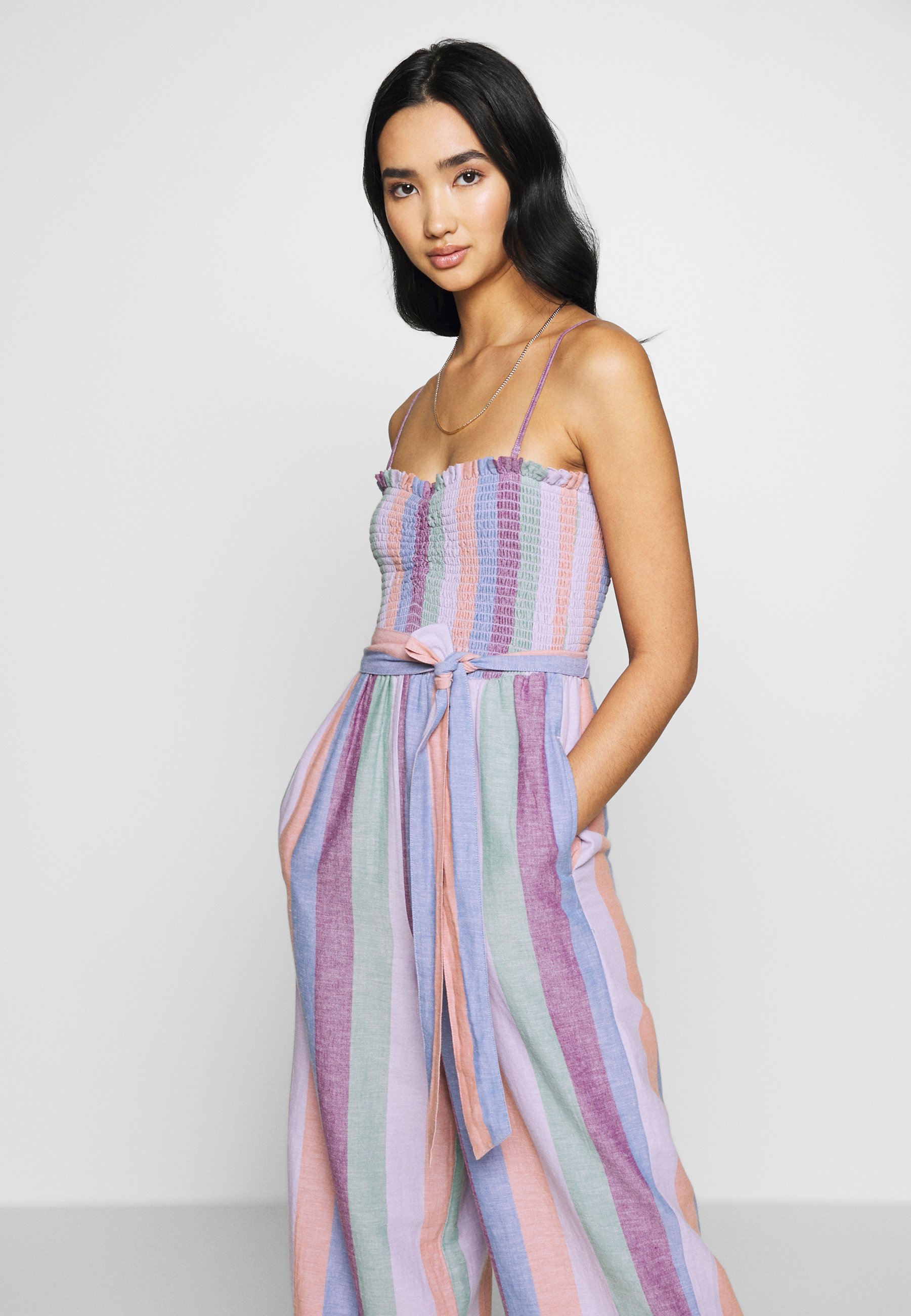 American Eagle EASY SMOCKED TUBE Jumpsuit purplelilla American Eagle EASY SMOCKED TUBE - Jumpsuit - black