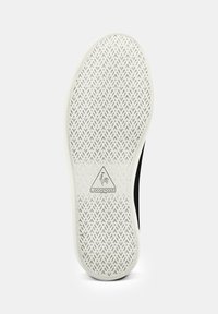 Bata Treniņu apavi - nero