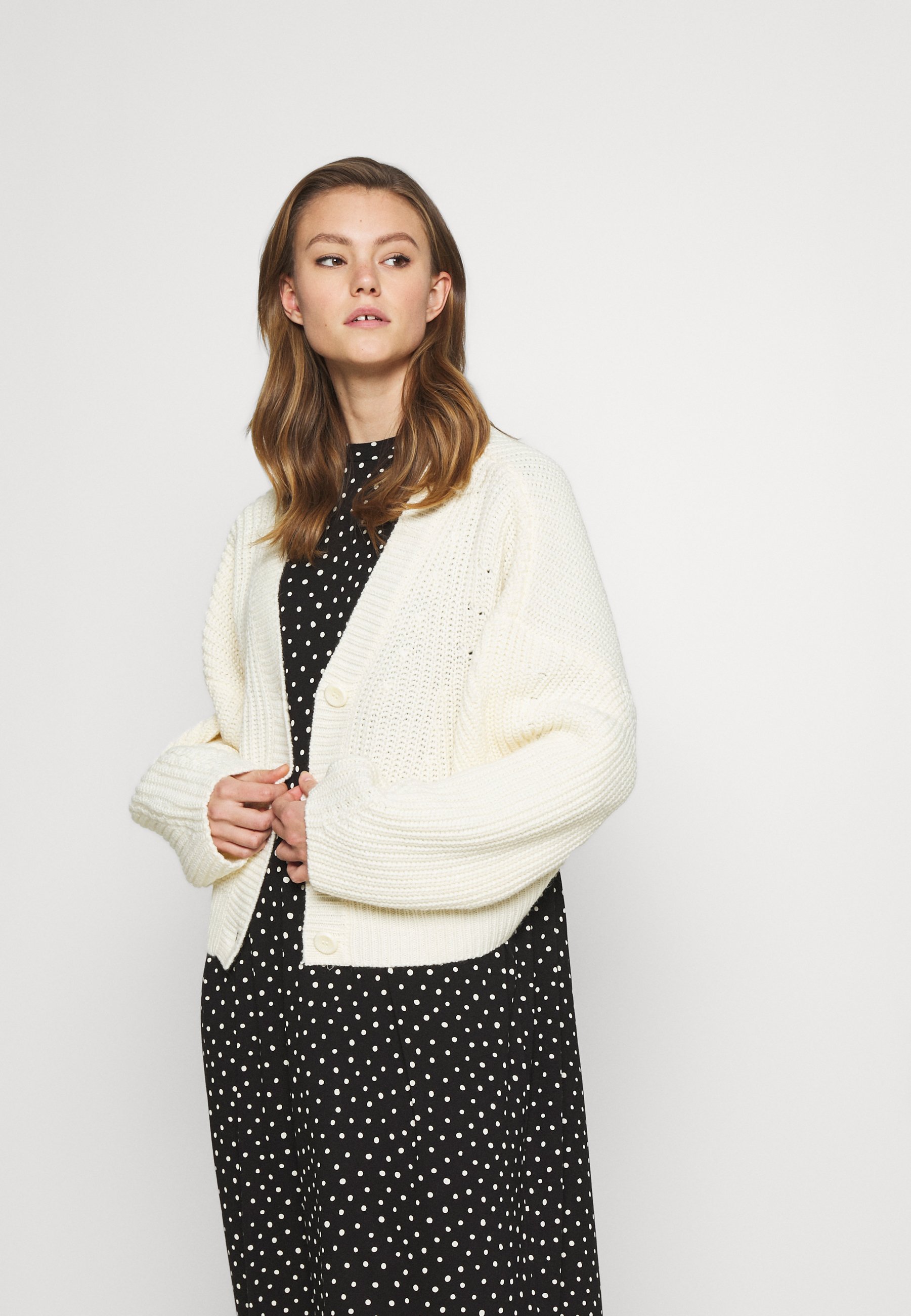 cardigan weekday