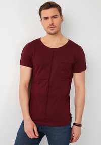 Buratti SLIM FIT - T-shirts basic - bordeaux