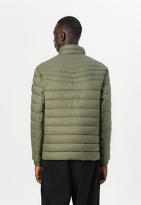 BOSS ODEN - Winter jacket - open green