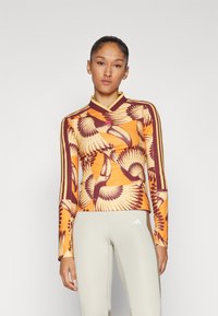 adidas Sportswear - FARM LONGSLEEVE - Langærmet T-shirt - semi spark/bright orange/shadow red Miniaturebillede 1