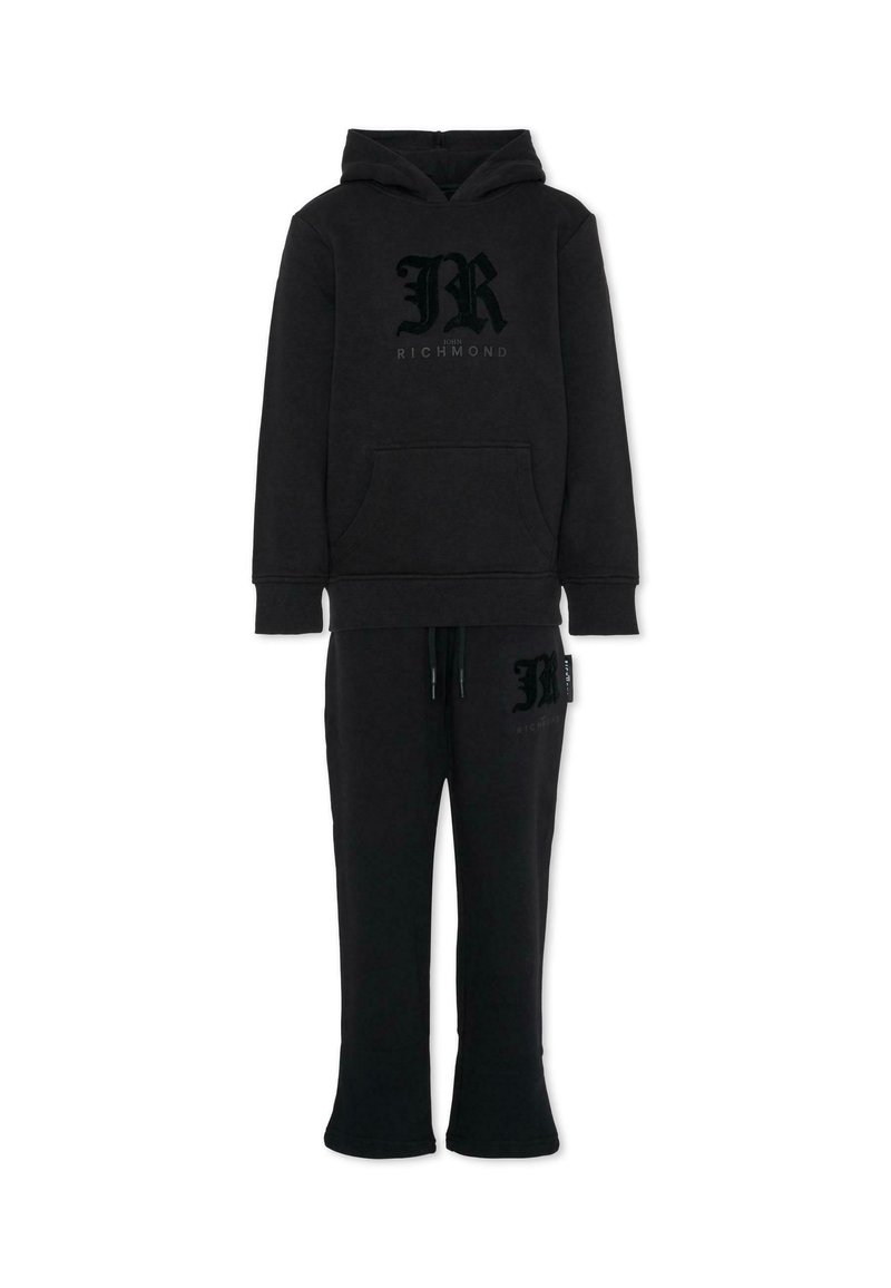 Zwarte hoodie met buidel, met de logo's "JR" en "RICHMOND". Bijpassende zwarte joggingsbroek met elastische tailleband en merktekent.
